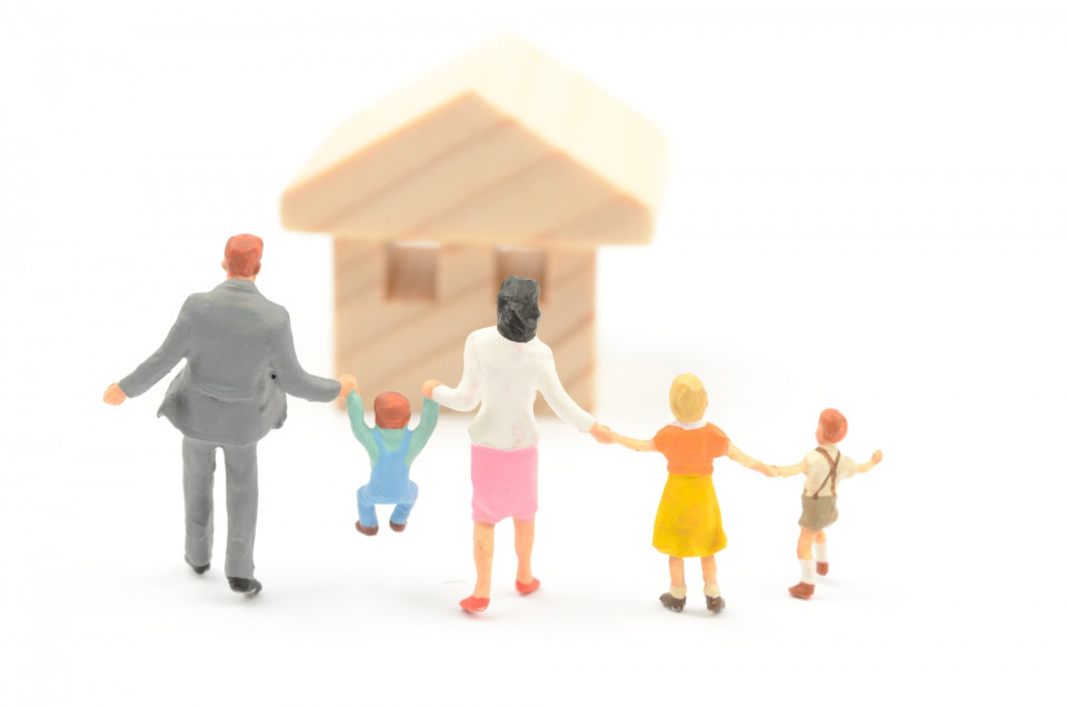 平屋の注文住宅に住むのに最適な家族構成や建築費用を抑える方法